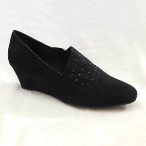 W331 Karen Scott Closed Toe Wedge Pumps - 7.5 M